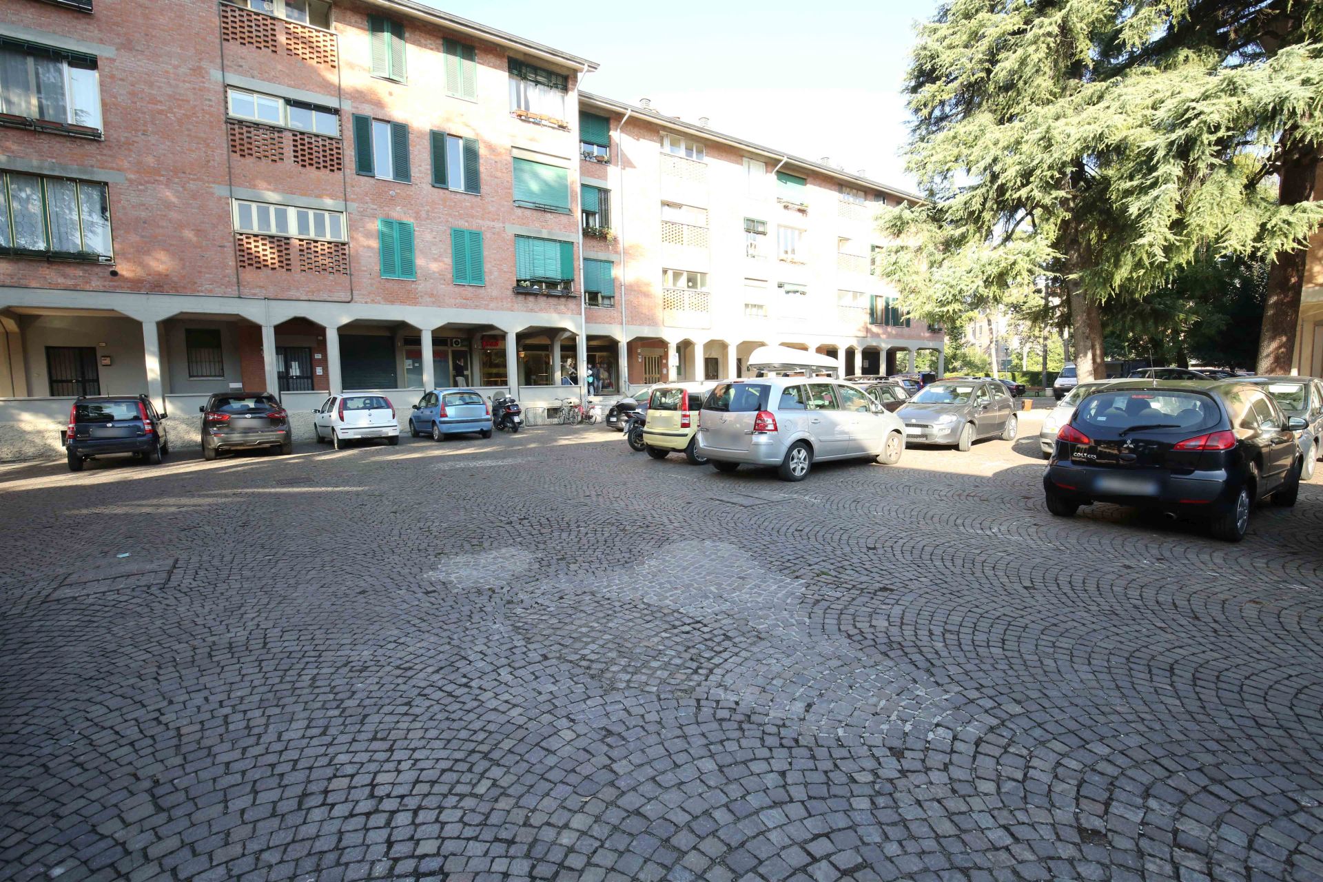 Sabato 13 Marzo raccogliamo firme antifasciste a Rosta Nuova